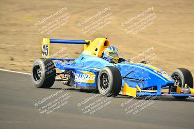 media/Jan-26-2025-CalClub SCCA (Sun) [[cfcea7df88]]/Group 2/Race/